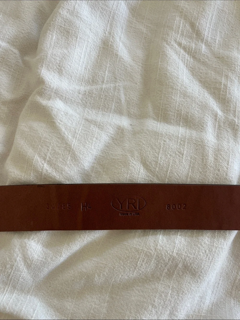 Pebble Beach White Leather Belt with Silver Buckle and Logo Medallion